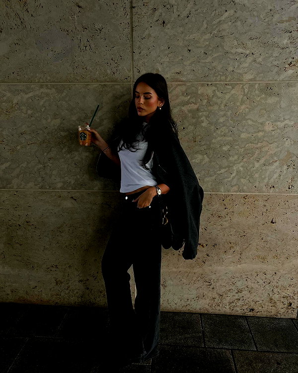 zoeliss instagram image archive image
