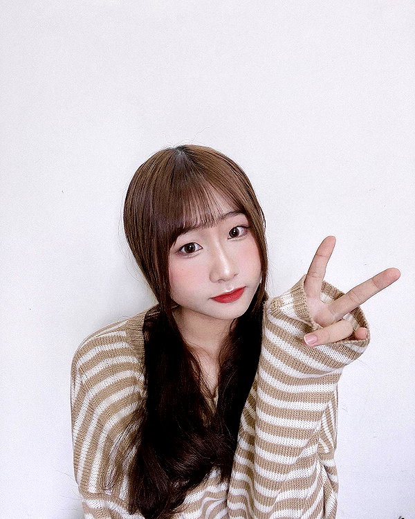 lai_931201 instagram image archive image