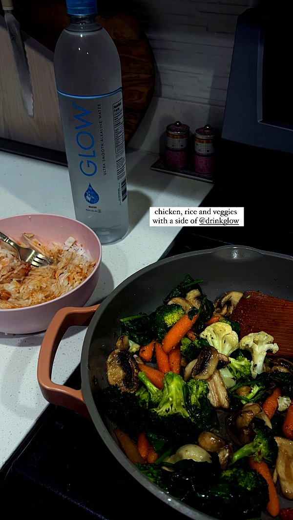 kaylasimmmons instagram image archive image