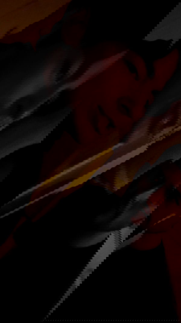 yannaidebeer yannaidebeer archive image