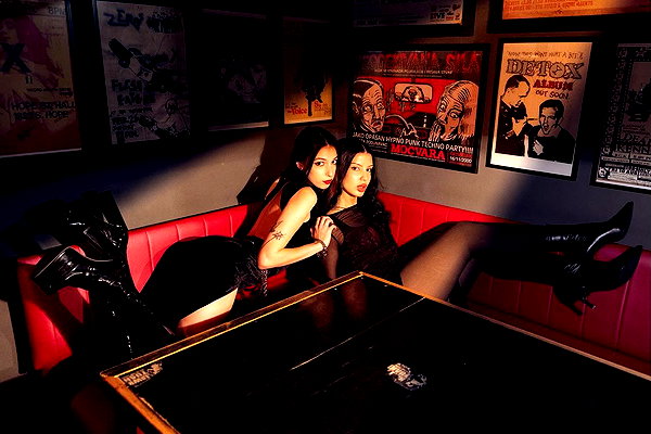 najavamp instagram image archive image