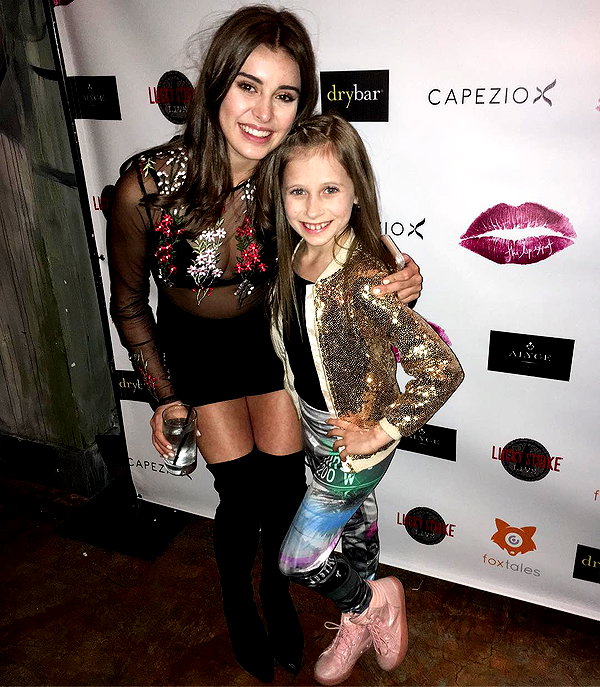 ellianawalmsley instagram image archive image