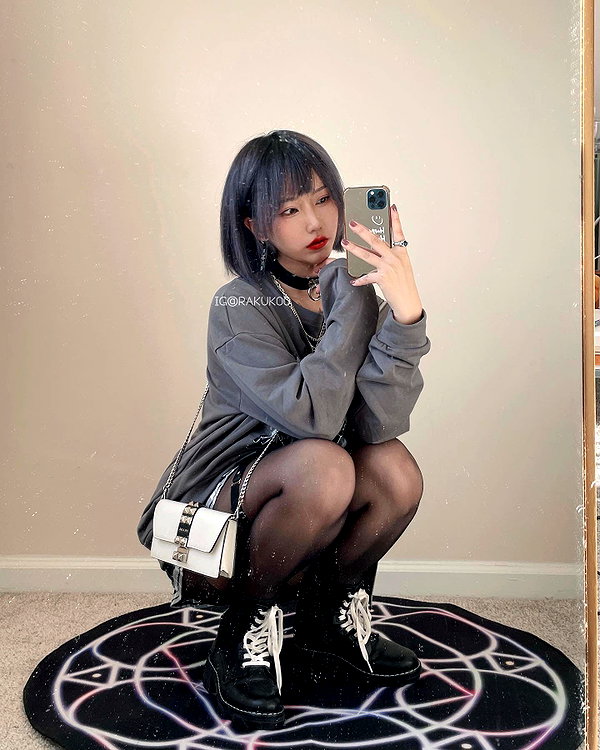 rakukoo instagram image archive image