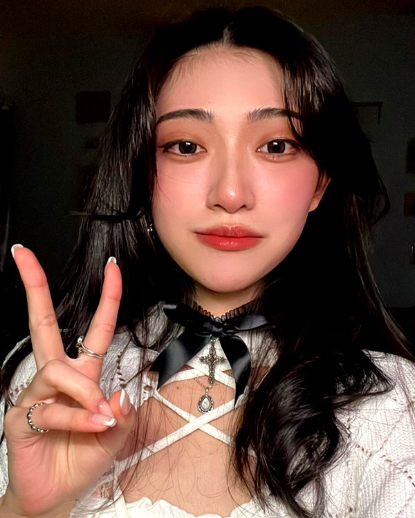 ge.more_x instagram image archive image