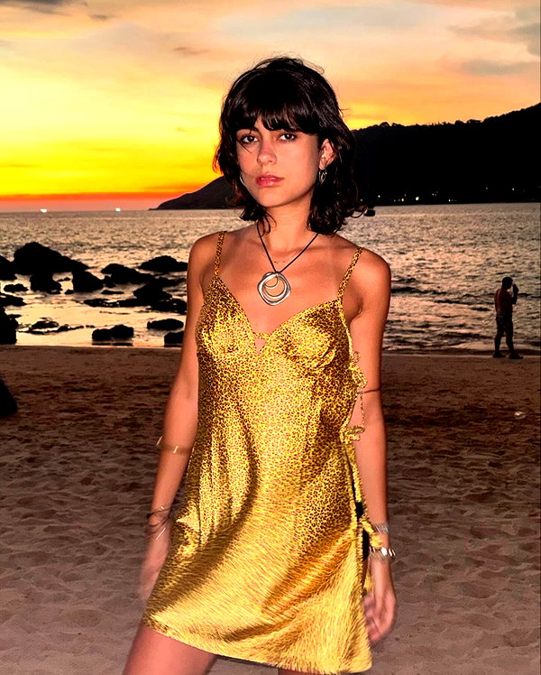 devalluna instagram image archive image