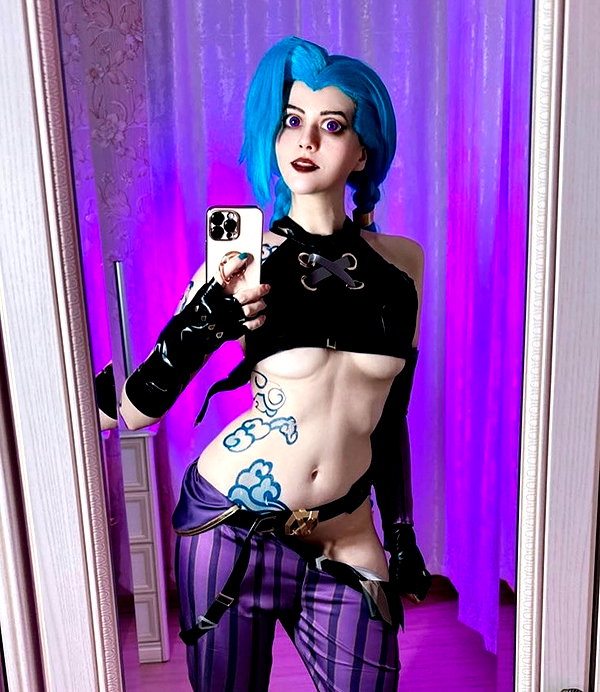 pepper_cos instagram image archive image