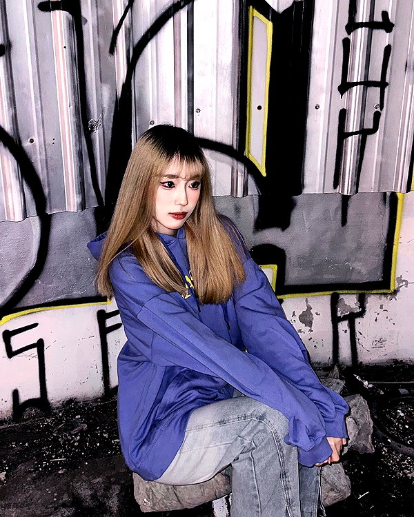 ku._03 instagram image archive image