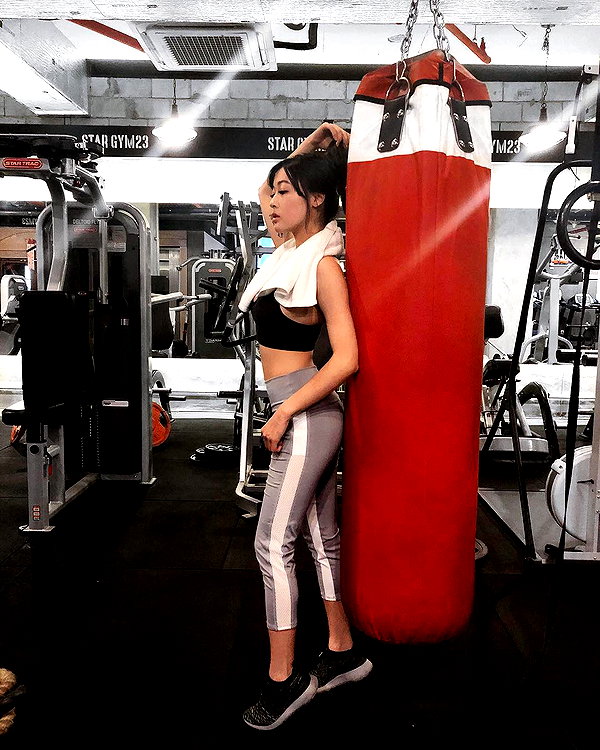 emily.ghoul instagram image archive image