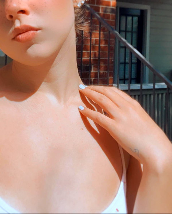 yeahimcaroline instagram image archive image