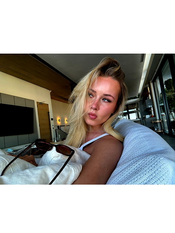 lilih instagram image archive image