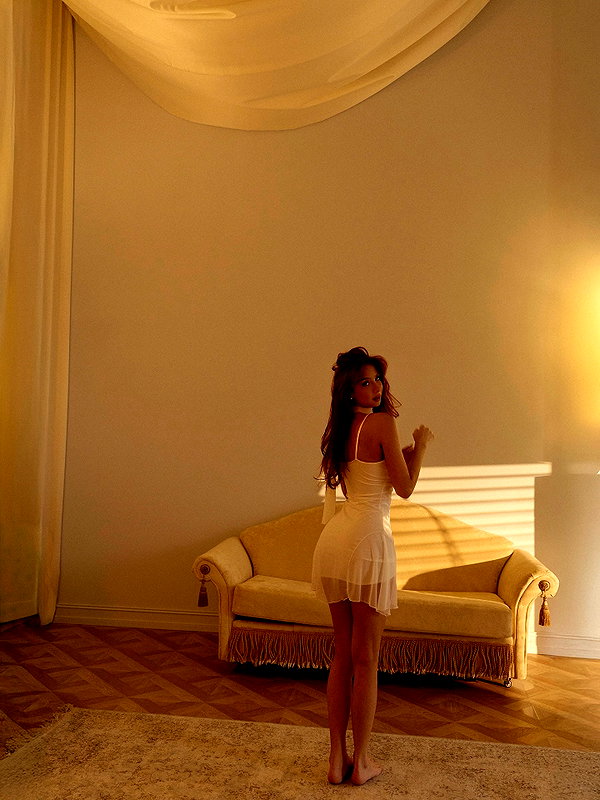 liiin.sun instagram image archive image