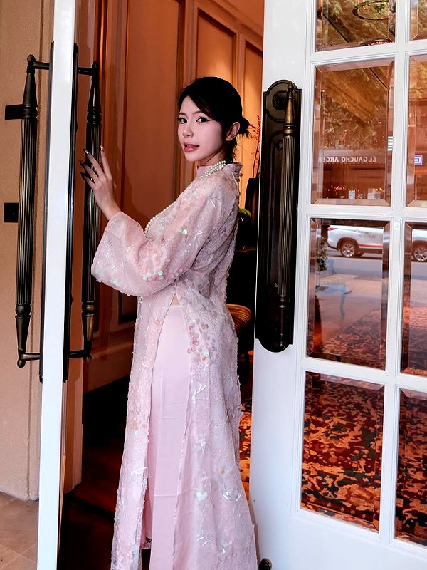 lyhythuedoxinh instagram image archive image