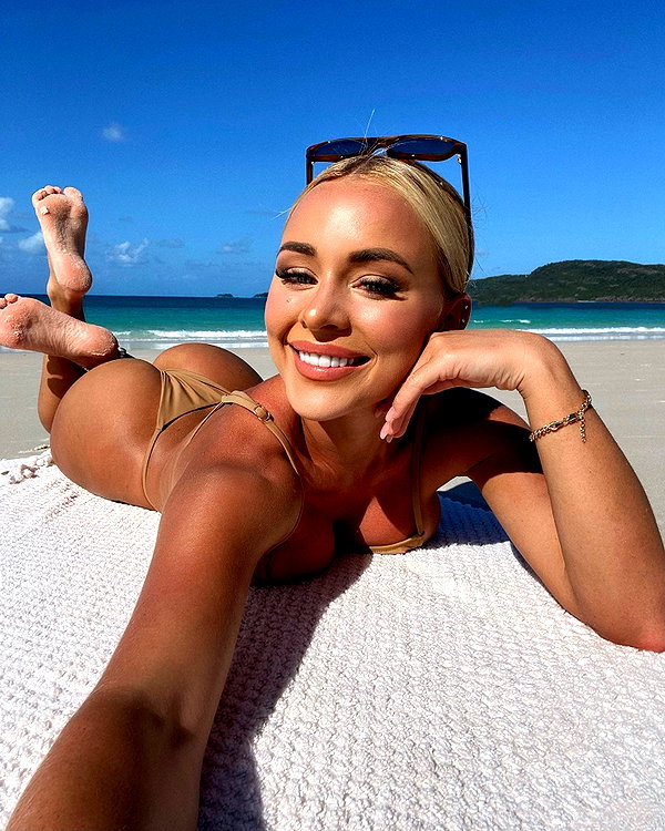 allieauton instagram image archive image