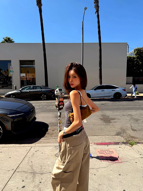 daxbin instagram image archive image