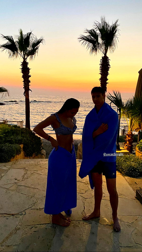 cait.knight instagram image archive image