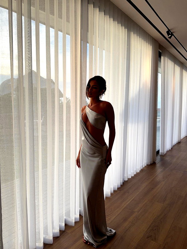 oliviaphillipps instagram image archive image