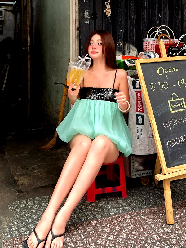 lyhythuedoxinh instagram image archive image
