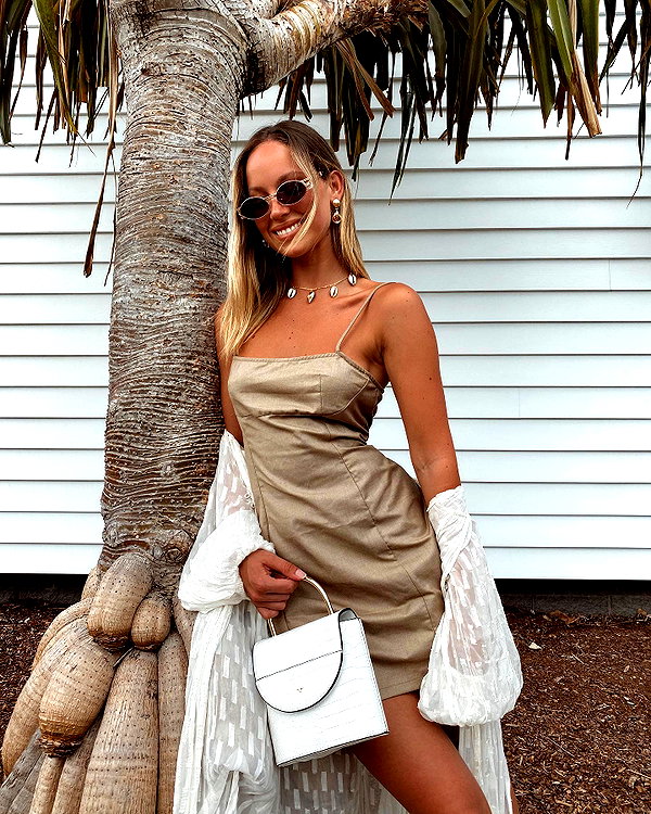 olivia.mathers instagram image archive image