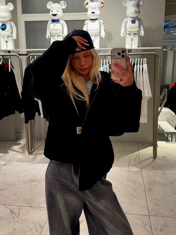 sophiecharlotth instagram image archive image