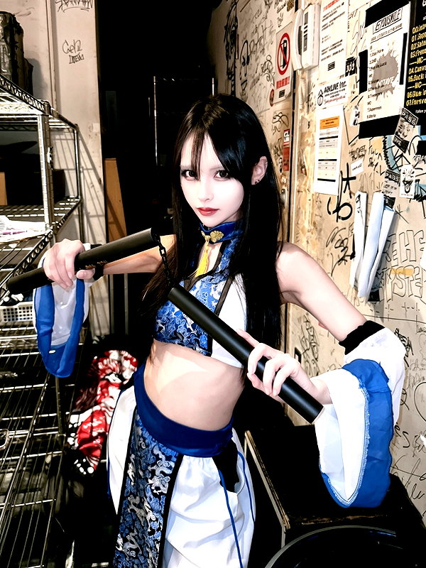 yamikumo_leisa instagram image archive image