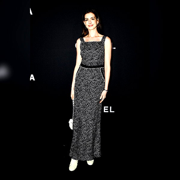 annehathaway instagram image archive image