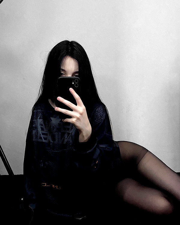 glowmoonshorty instagram image archive image