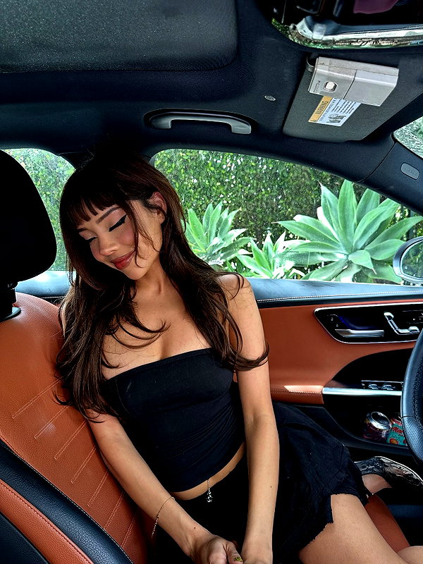 neiimaaa instagram image archive image