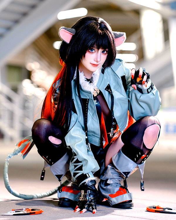 miee_cos instagram image archive image