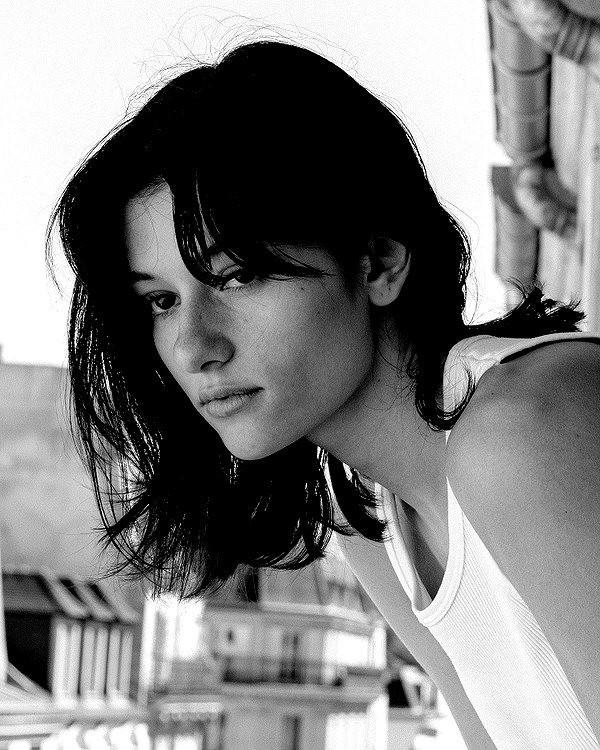 reneeebeller instagram image archive image