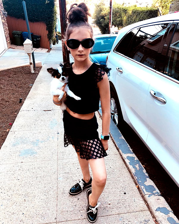 ellianawalmsley instagram image archive image
