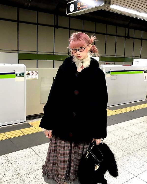 gakioyo instagram image archive image
