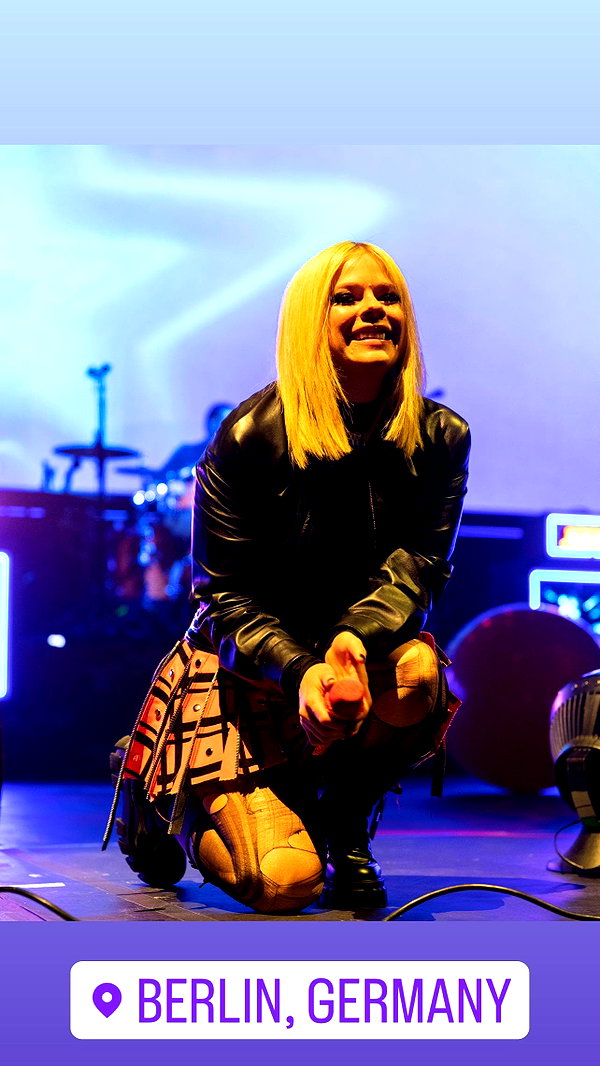 avrillavigne instagram image archive image