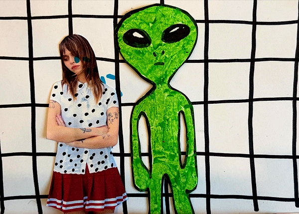 Archived image from @lolabllue on Instagram