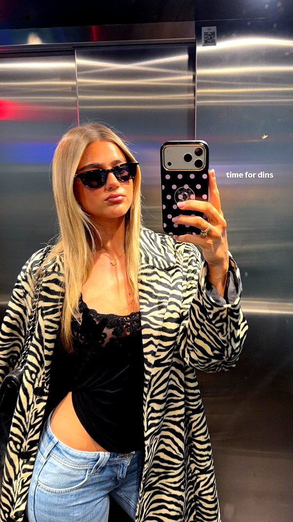 sophadophaa_ instagram image archive image