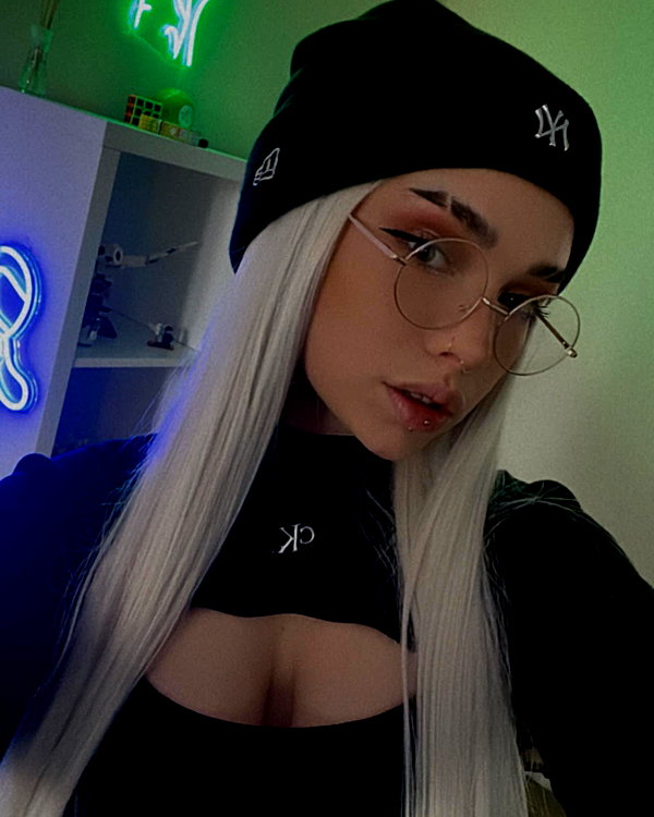 nyyxxii_ instagram image archive image