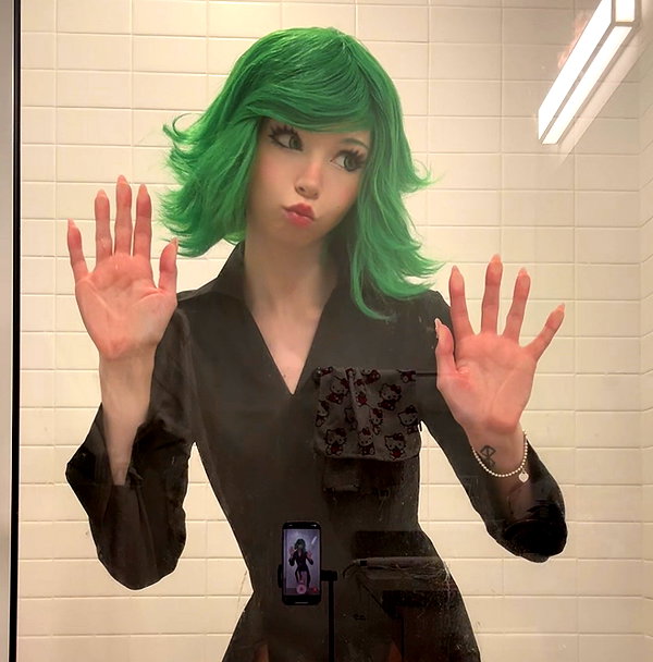 mennyaah instagram image archive image
