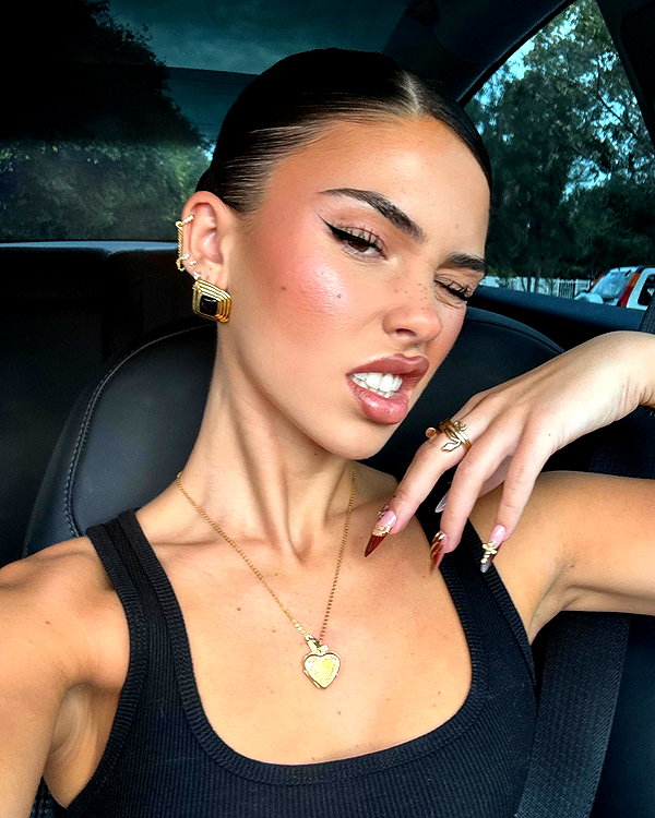 leahhalton instagram image archive image