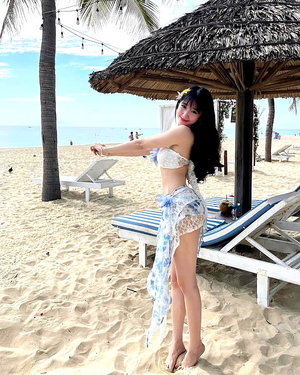 lyhythuedoxinh instagram image archive image
