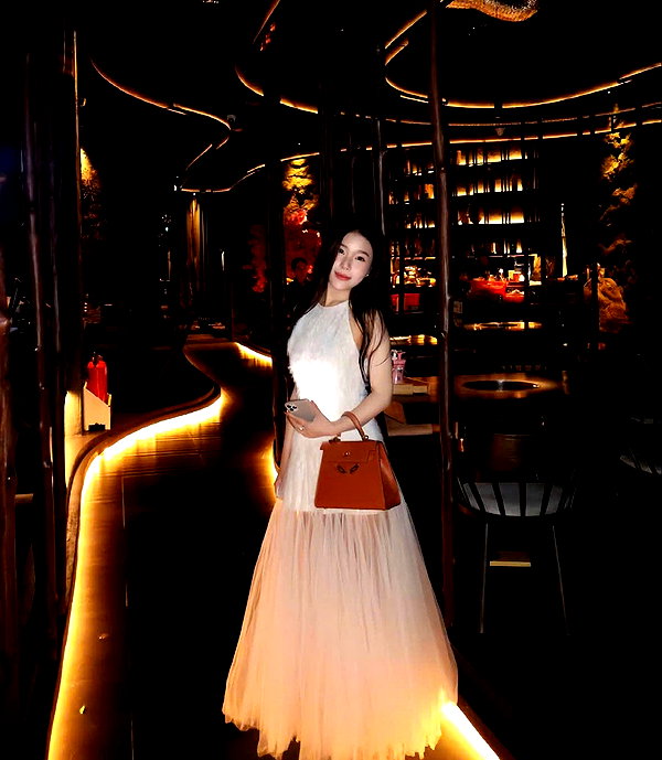 lyhythuedoxinh instagram image archive image