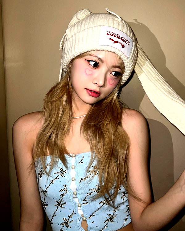 hhh.e_c.v instagram image archive image