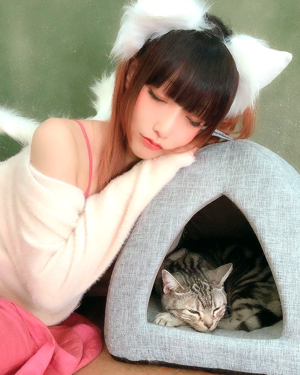 nanasemeron instagram image archive image