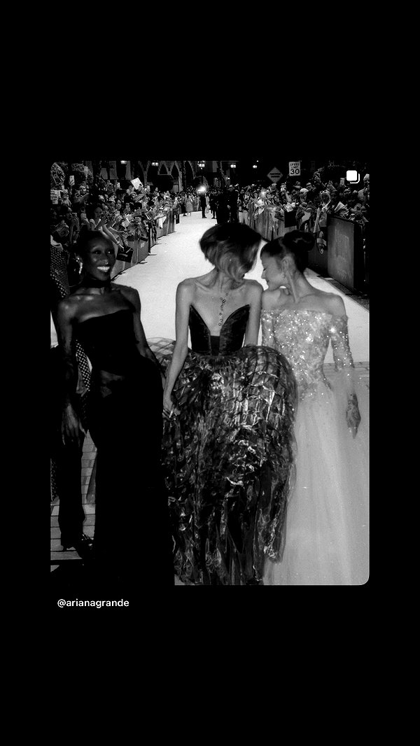 arianagrande instagram image archive image