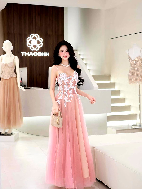 lyhythuedoxinh instagram image archive image
