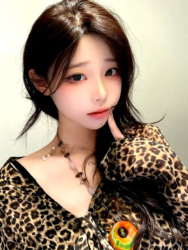 yingyinng_ instagram image archive image