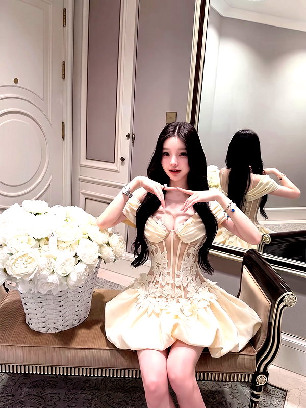 lyhythuedoxinh instagram image archive image
