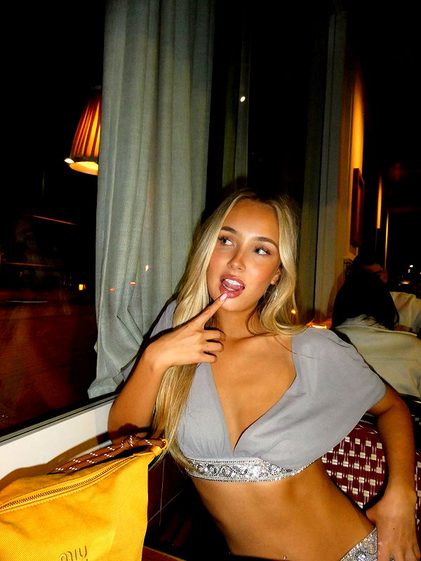 0emmamac instagram image archive image