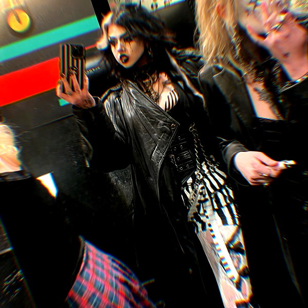 yeahimcaroline instagram image archive image