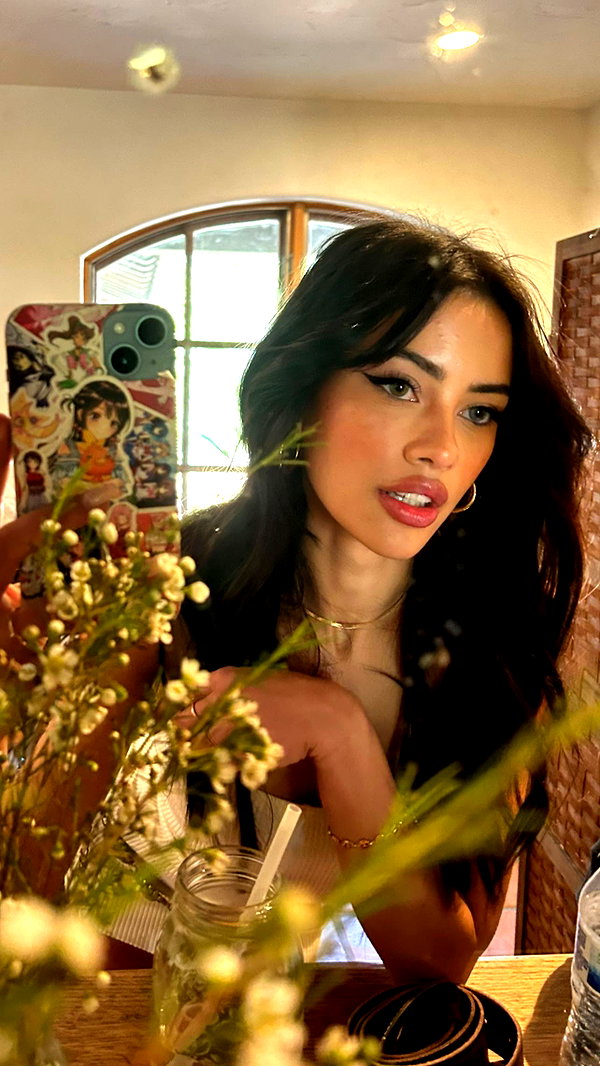 leonanaomii instagram image archive image
