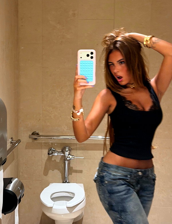 gabimfmoura instagram image archive image