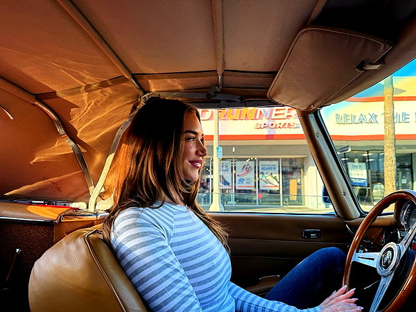 staskaranikolaou instagram image archive image